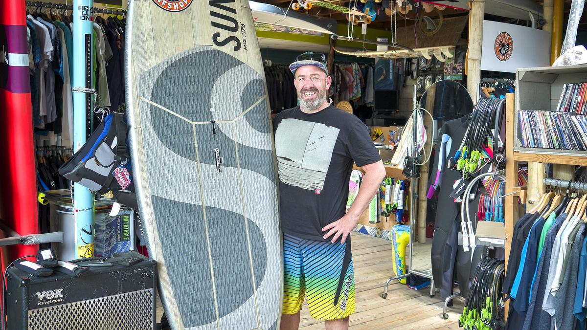 High Tide surfshop Ijmuiden